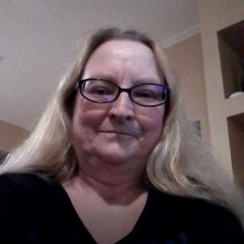Meet your Posher, Ellen